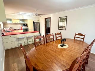 Bignell Family Home-Stay - Broadwater - 9