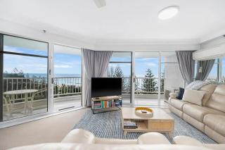 8th Floor Ocean View Apartment - Gold Coast - 2
