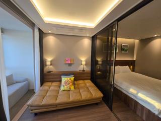 Hera Haeundae Beach Premium Ocean View # Sea view - Busan - 2