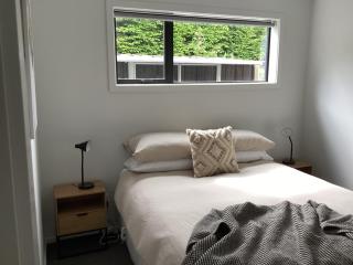 Modern and stylish in Meyer - Alexandra - 8