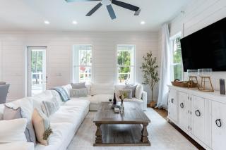 Sleeps 18 3 Min Walk to Beach Priv Pool HotTub Knot for Reel by AvantStay - Santa Rosa Beach - 4