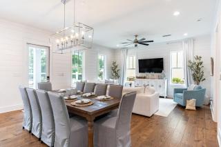 Sleeps 18 3 Min Walk to Beach Priv Pool HotTub Knot for Reel by AvantStay - Santa Rosa Beach - 2