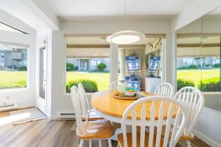 Beachcombers Bliss by AvantStay Steps to the Beach Ocean Views - 1