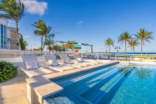 Beach Haven by AvantStay Pool Ocean Views Steps from the Beach - Fort Lauderdale - 1