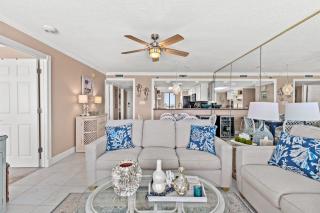 Beachfront Breeze by AvantStay Beachfront Condo - Panama City Beach - 2