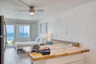 Sun-kissed by AvantStay Beachfront Access - Panama City Beach - 3