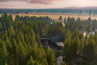 Lazy River Glamp-House by AvantStay Newly Built Luxe Indoor-Outdoor Living - La Pine - 7