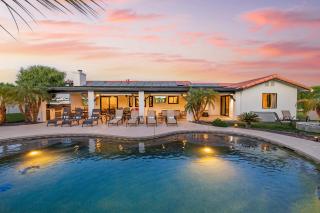 Park View by AvantStay Pool Game Room Hot Tub 10min to Downtown - Palm Springs - 0