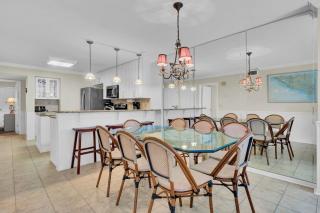 123D Shipwatch by AvantStay Beach Access Pool - Isle of Palms - 7