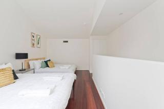 Modern New 3BR Townhouse with Free Parking - Belconnen - 7