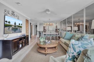 118 Seascape by AvantStay Pool Oceanfront Views - Isle of Palms - 4