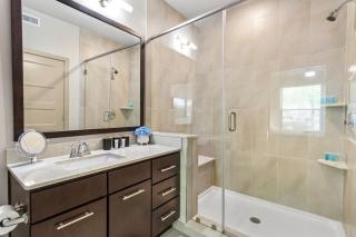 Lovely Modern 1Br KingBed FreeParking Wi-Fi - Austin - 9