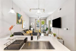 Lovely Modern 1Br KingBed FreeParking Wi-Fi - Austin - 6