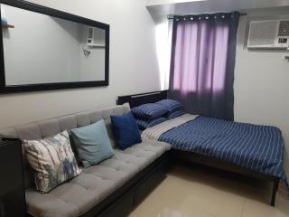 Khencob's Flat at Grass Residences, Quezon City - 4