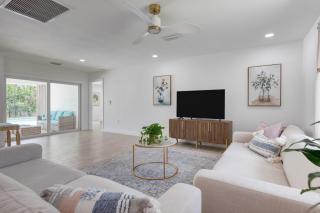 Casa Bonita by AvantStay Large Backyard Patio Pool Hot Tub - Bonita Springs - 5