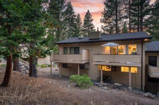 Tahoe Dreamin’ by AvantStay Central Location - 9