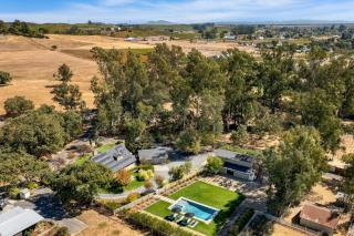 Wine Country Estate by AvantStay Pool Spa Barn - Sonoma - 6