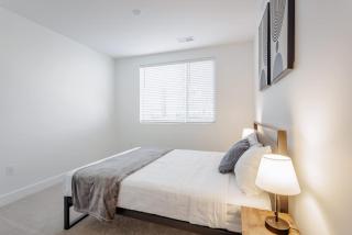 Cozysuites l Luxe 2BR in Downtown Cincinnati #5 - Cincinnati - 4