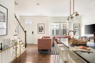Hart Suite Buyout 6 by AvantStay Two Nashville Town Houses w Stunning Amenities Design - Nashville - 8