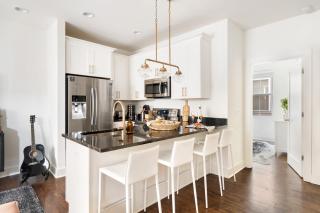 Hart Suite Buyout 6 by AvantStay Two Nashville Town Houses w Stunning Amenities Design - Nashville - 1