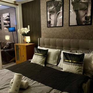Gabila Staycation at Azure - Manila - 5
