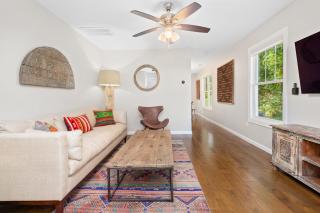Cherry Blossom by AvantStay 6 Min to Downtown - Asheville - 3