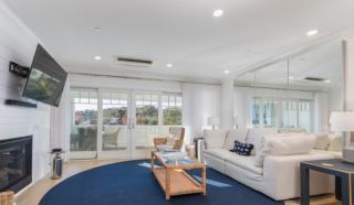 Canoe Place Waterfront Residences - 3