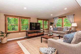 Hickory Nut Hideaway by AvantStay Mountain Views - Gerton - 6
