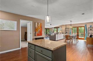 Hickory Nut Hideaway by AvantStay Mountain Views - Gerton - 3