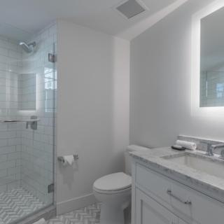 Canoe Place Waterfront Residences - 4