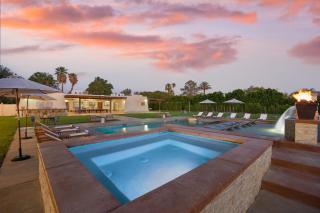 Starlight Estate by AvantStay 20 People Architectual Mansion w Pool Tennis Court Game Room - Bermuda Dunes - 6