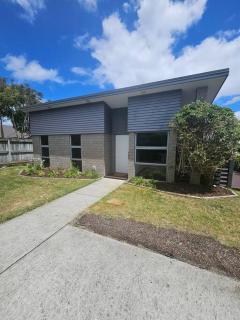 Coastal Beach Haven - Papamoa - 5