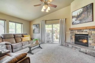 Black Bear Cabin by AvantStay Modern Bend Escape Mt. Bachelor Ski Cabin - Bend - 5