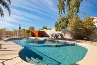 Sonoran Sunshine by AvantStay Pool Putting Green BBQ Ping Pong Pool Table Entertainers Wonderland - Scottsdale - 8