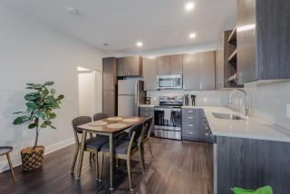 Cozysuites l Luxe 2BR in Downtown Cincinnati #4 - Cincinnati - 3