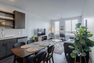 Cozysuites l Luxe 2BR in Downtown Cincinnati #4 - Cincinnati - 1