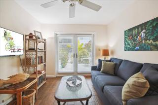 Key West Charming by AvantStay Communal Pool Gated Community Near Fort Zachary Taylor Park Week Long Stays - 1