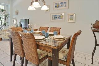 Key West Found by AvantStay Close to Shops w Patio Shared Pool Week Long Stays Only - Key West - 6