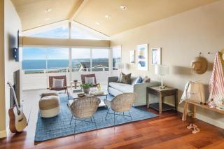 Parasol by AvantStay Hilltop Ocean View Escape w Large Patio Shuffleboard - San Diego - 0