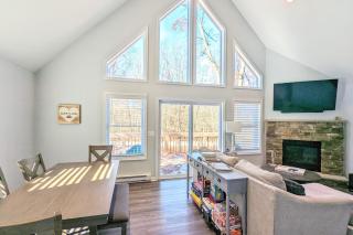 Woodland Chalet by AvantStay Deck Lake Access - Albrightsville - 7