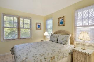 A Little Slice Of Paradise by AvantStay Communal Pool Screened in Porch Great Location Month Long Stays - Stock Island - 7