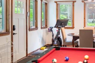 Arrowhead Lake Retreat by AvantStay Shared Pool Game Room Firepit - Arrowhead Lake - 9