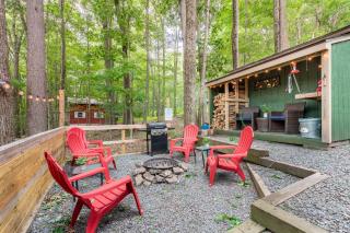 Arrowhead Lake Retreat by AvantStay Shared Pool Game Room Firepit - Arrowhead Lake - 0