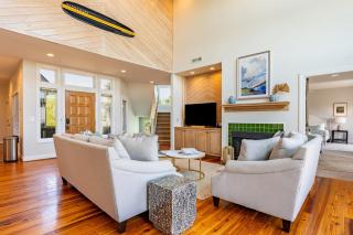 Derby by AvantStay Beautiful Oceanfront Home w Incredible Views - Isle of Palms - 4