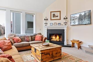Legacy House by AvantStay Beautiful 4BDR Home in Great Location w Hot Tub - Telluride - 5
