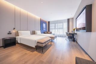 Atour Hotel Meishan Pengshan North Railway Station - - 7