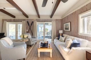 Sandpiper by AvantStay Gorgeous Beachside Home w Spacious Yard Chic Design - Hilton Head Island - 6