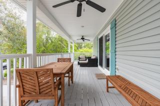 Dolphin Days by AvantStay Pool 0.2mi to Beach - Destin - 9
