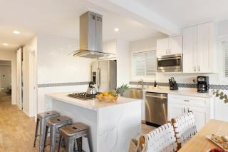 Mission Point Buyout by AvantStay Two Unit Buyout w Patio Fire Pit Close to Beach 6BDRs - San Diego - 1