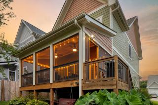 Sweetgum by AvantStay Black Mountain Retreat w Covered Deck - Black Mountain - 9